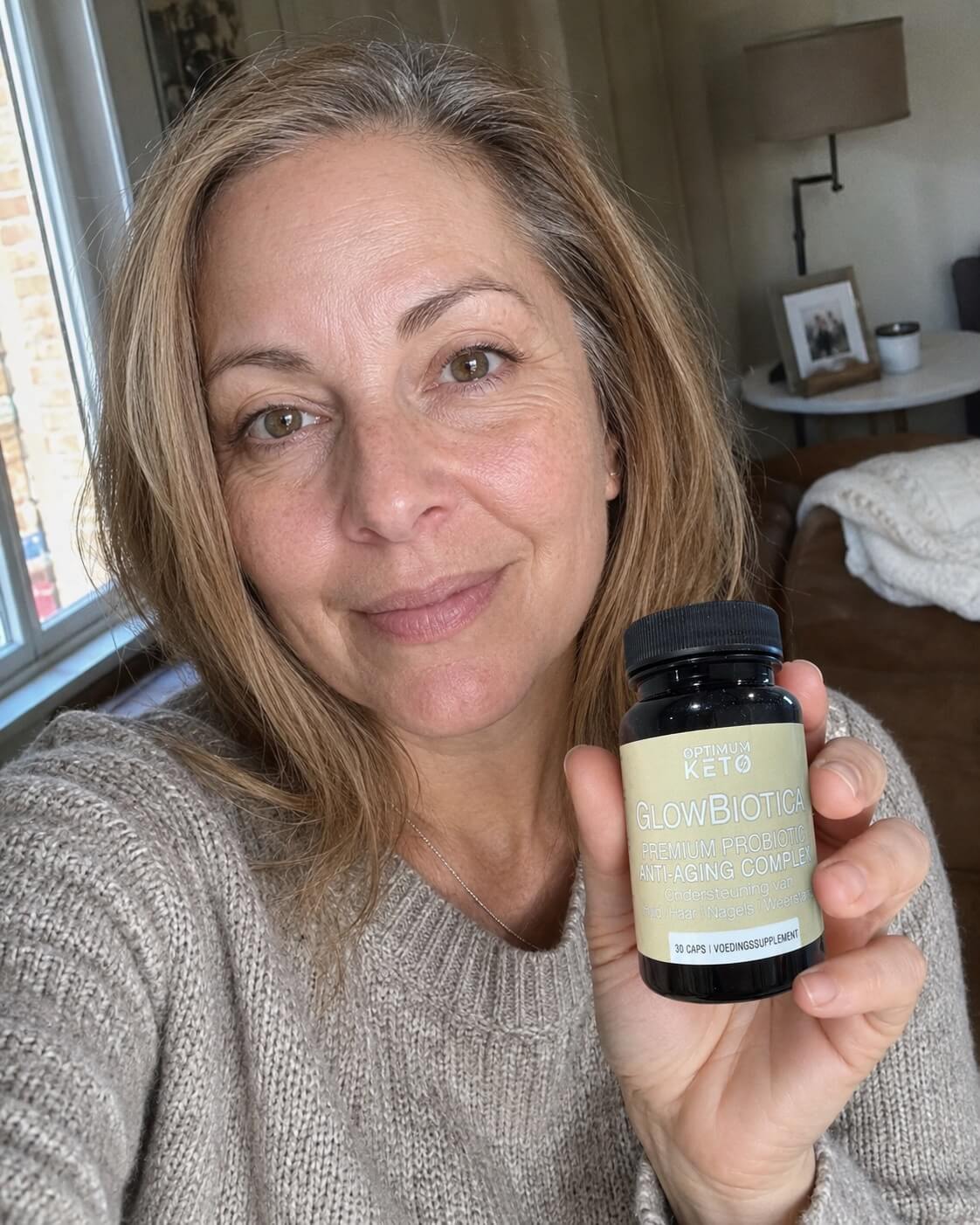 Vrouw met pot GlowBiotica